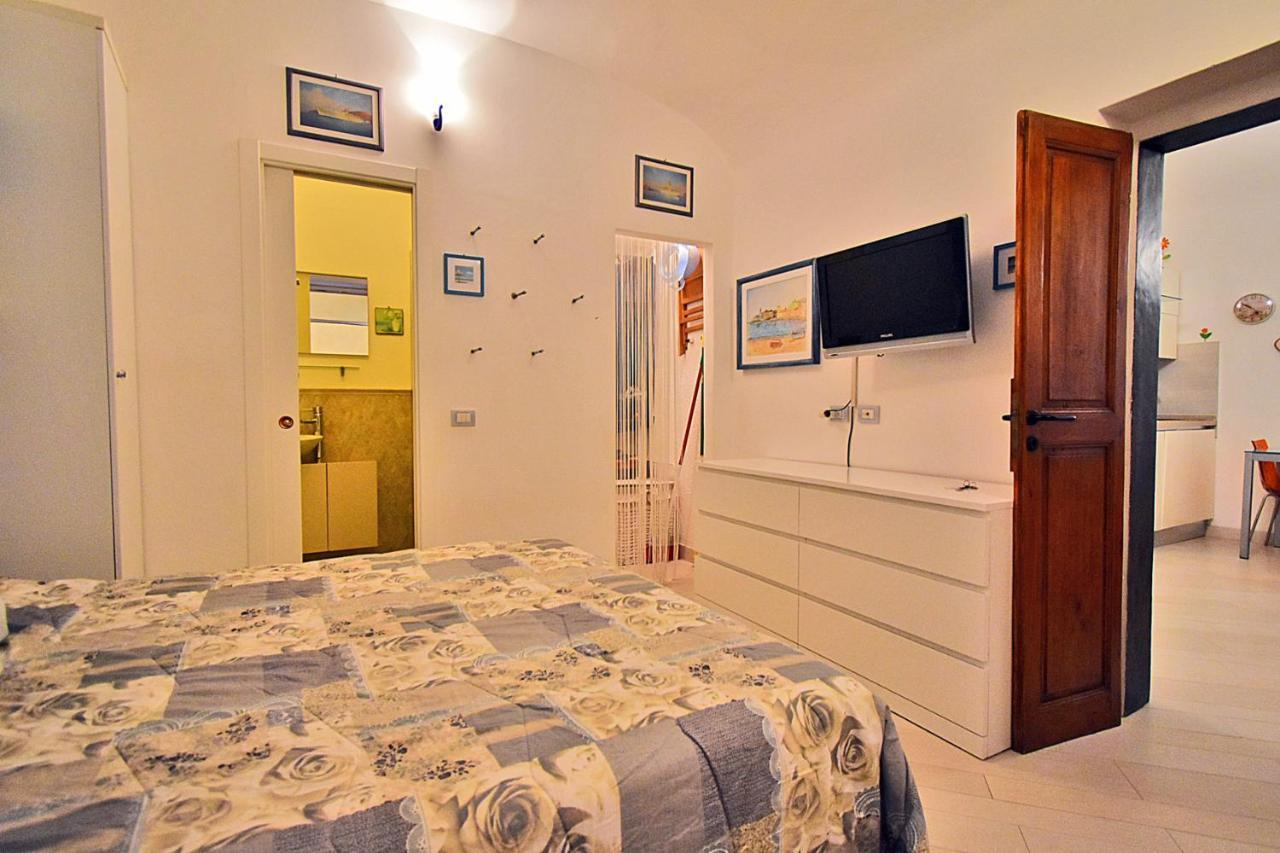 La Tana Del Poeta Apartment Lerici Exterior photo